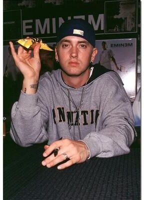 Uplifted Finds "Eminem ""Super Rapper"" Legend Poster   Slim Shady Rap Icon Canvas Painting For Home Decor a 40 X 60 Cm No Frame"
