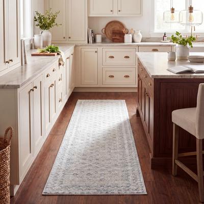 SAFAVIEH Brentwood Gusta Traditional Oriental Rug