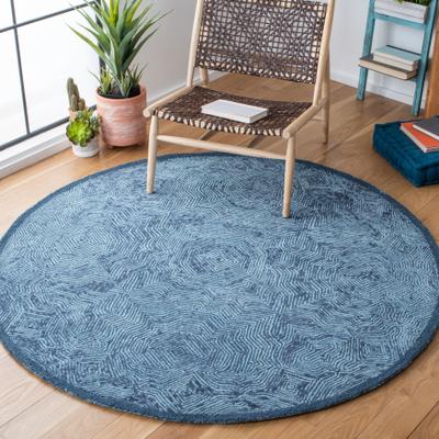SAFAVIEH Handmade Ikat Anife Wool Rug