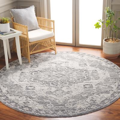 SAFAVIEH Luna Swanja Traditional Rug