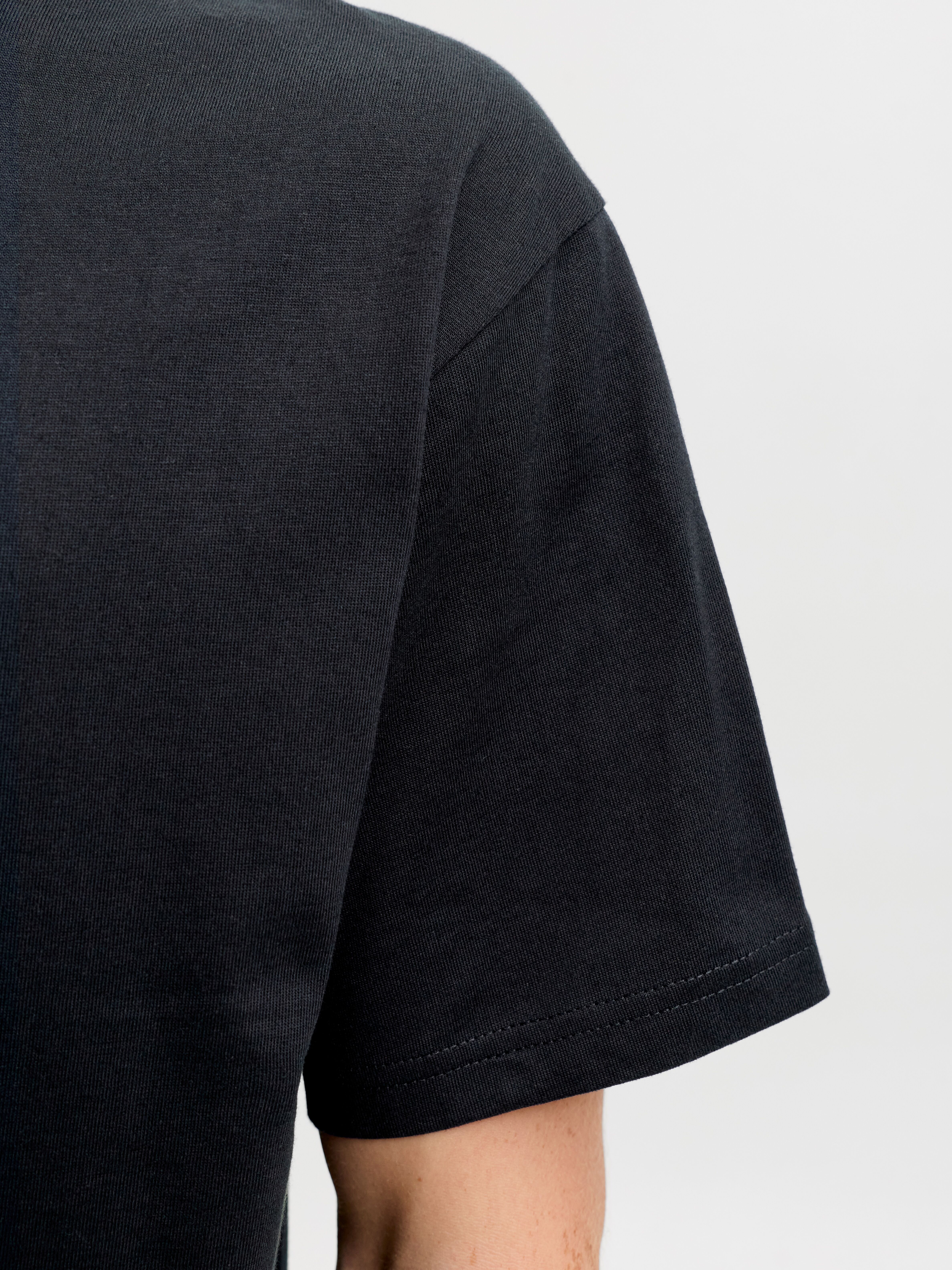 Rundhalsshirt JACK & JONES "JJEORGANIC RELAXED TEE SS O-NECK NOOS", Herren, Gr. S, schwarz, Jersey, Obermaterial: 100% Baumwolle, unifarben, relaxed fit normal, Rundhals, Shirts Rundhalsshirt, Baumwolle, relaxed fit schwarz S
