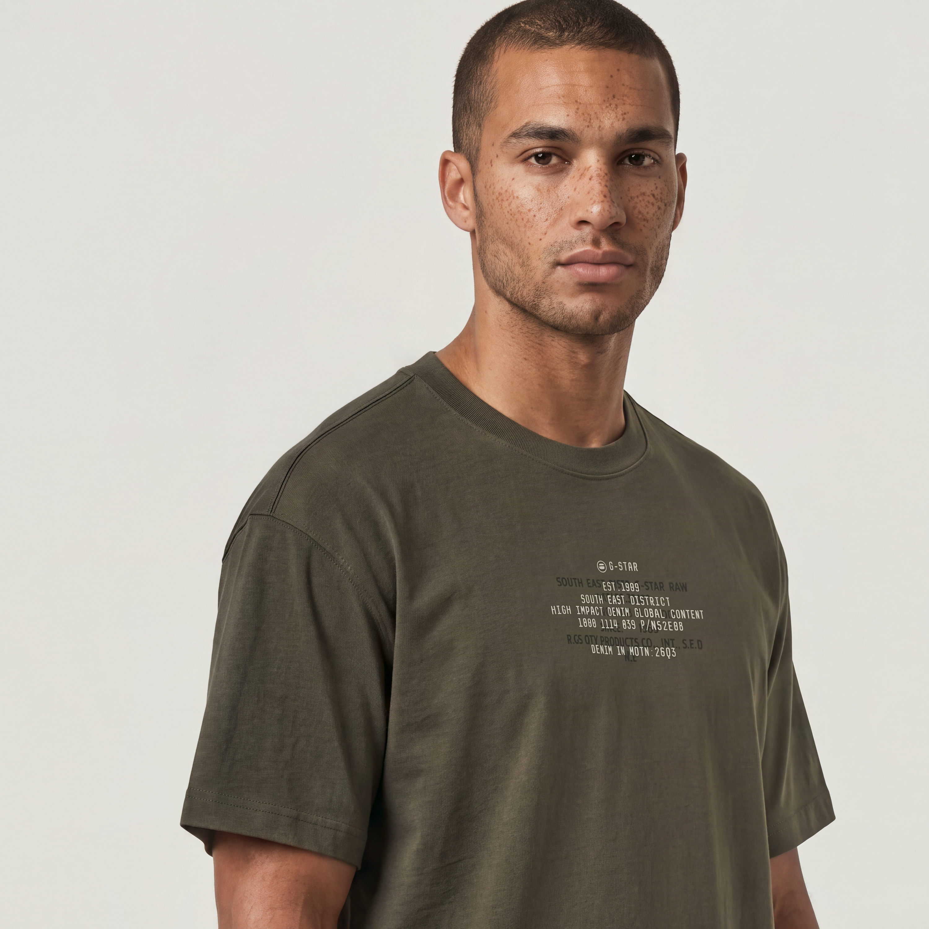 T-Shirt G-STAR "Multi Text Relaxed", Herren, Gr. S, braun (schwarz olive), Jersey, Obermaterial: 100% Baumwolle, bedruckt, unifarben, relaxed fit hüftbedeckend, Rundhals, abgesteppte Kante, Shirts T-Shirt schwarz olive S