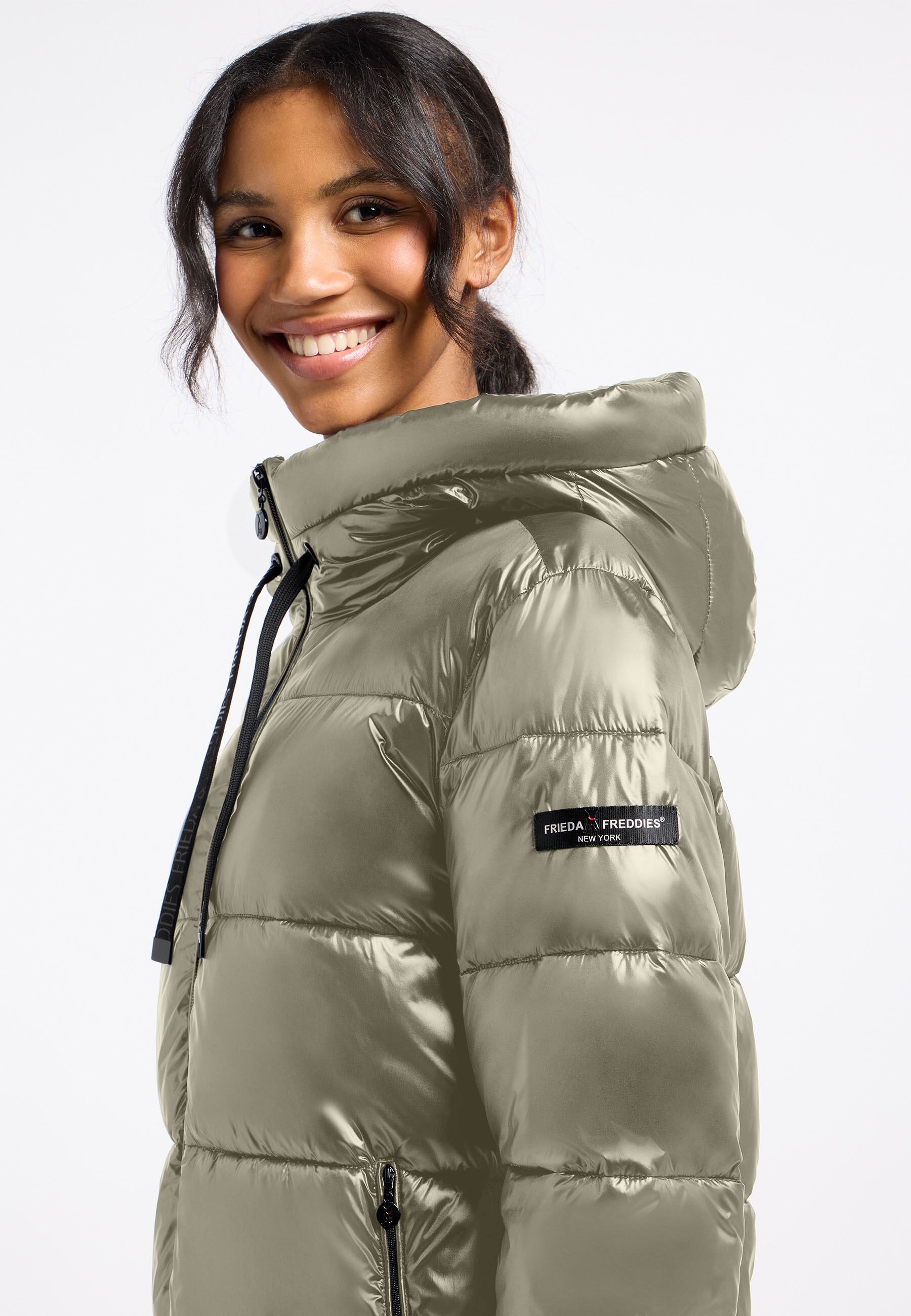 Winterjacke FRIEDA & FREDDIES "Frieda & Freddies Steppjacke mit Kapuze", Damen, Gr. 42, grün (sage), 100% Polyamid, Jacken Winterjacke