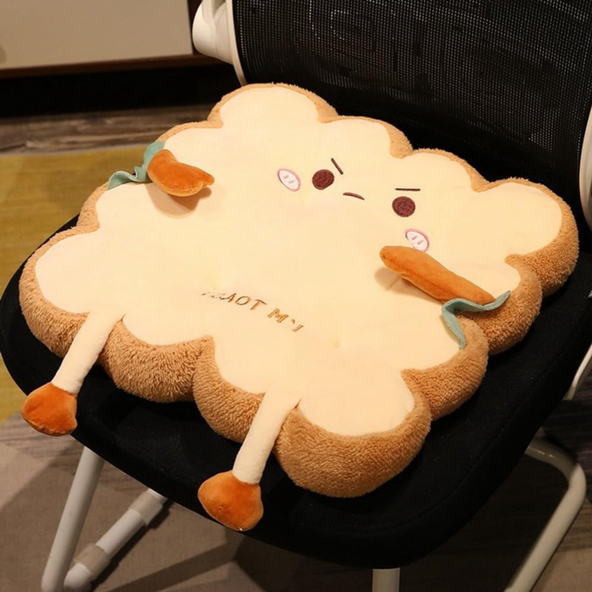 Schattig Pluche Toast Brood Kussen met Grappige Uitdrukking voor Kantoor en Slaapkamer