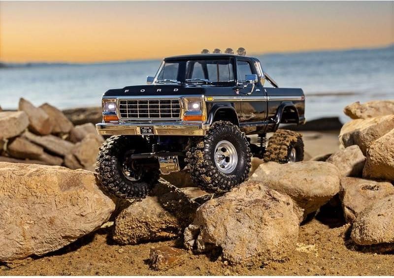 Traxxas TRX4-M Ford F-150 1979 RC Auto schaal 1:18 zwart
