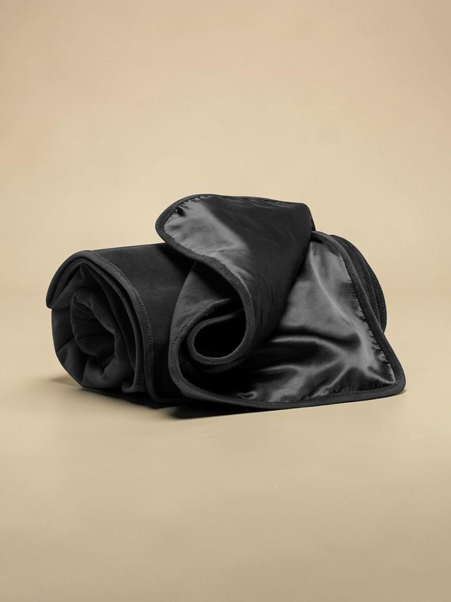 Liberator Couverture Fascinator Throw Noire