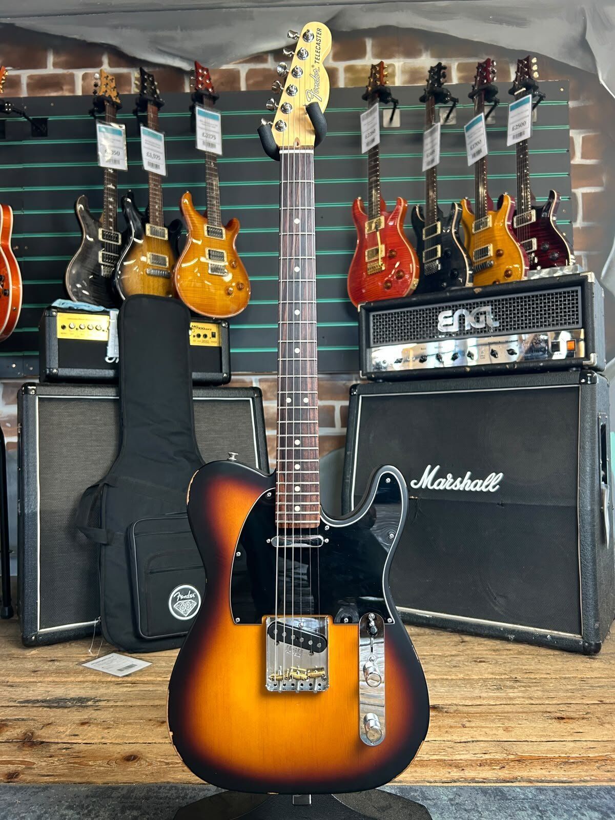 Fender Ltd Ed American Performer Timber Telecaster 2-Colour Sunburst 2024 Guitar   Sunburst - Refurbished