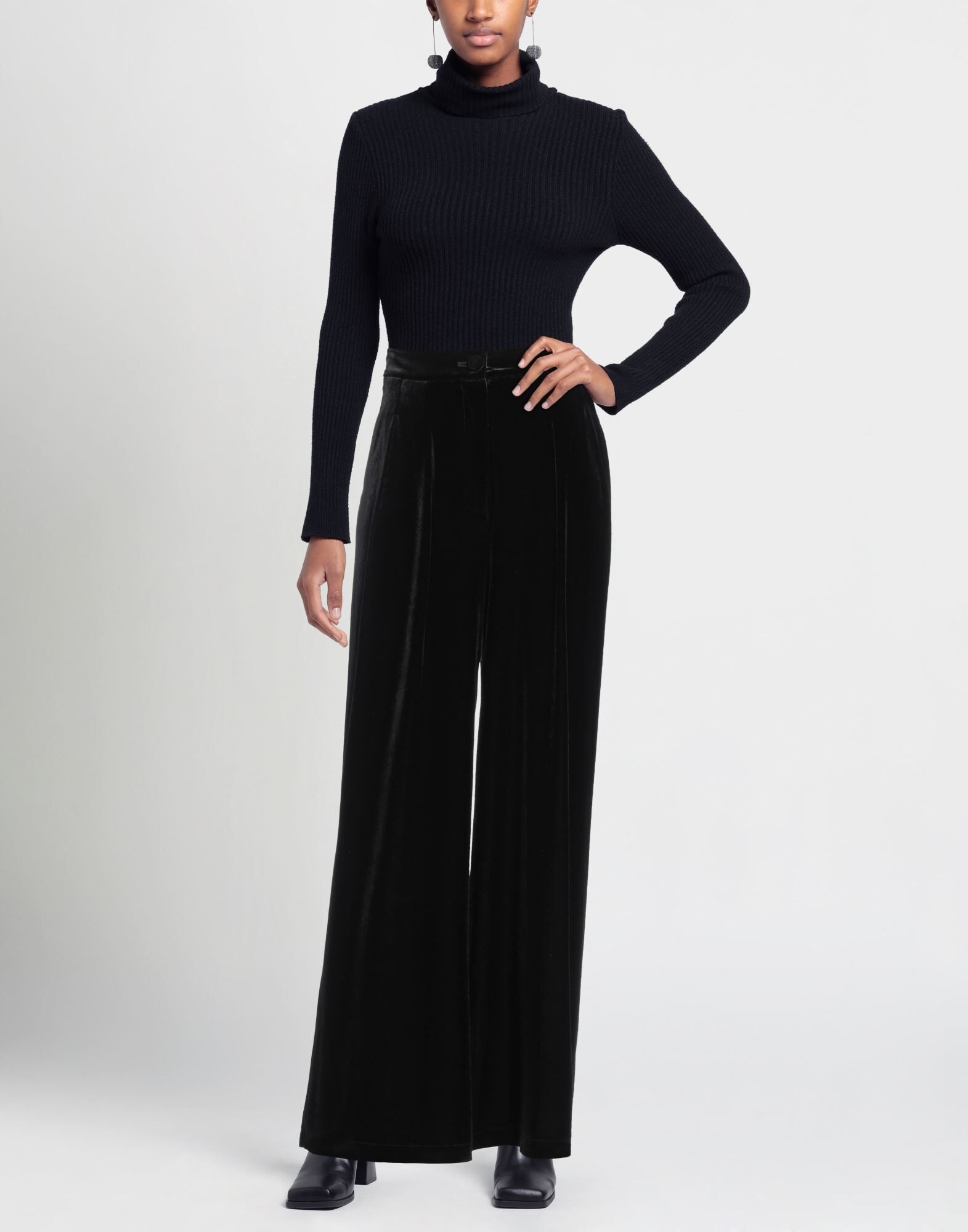 Olla Parég Pantalones Mujer Negro 34,38 Mujer
