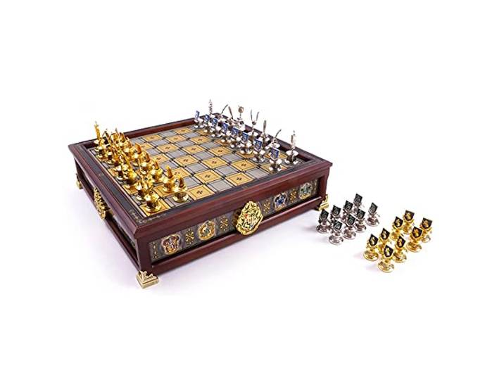 The Noble Collection Quidditch Chess Set Silver & Gold Plated