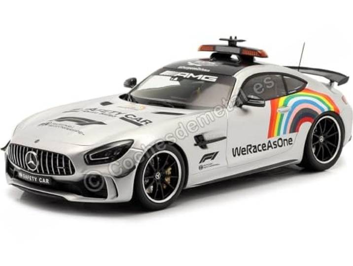 Minichamps Mercedes-Benz AMG GT-R Safety Car Formula 1 2020 1:18