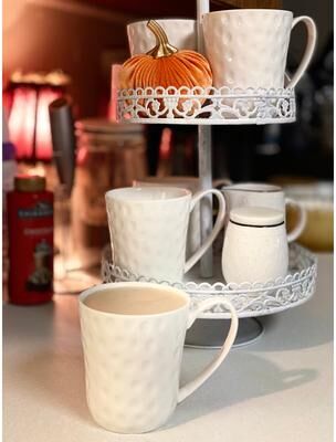 Red Vanilla Vanilla Marble Round Mugs Set of 4