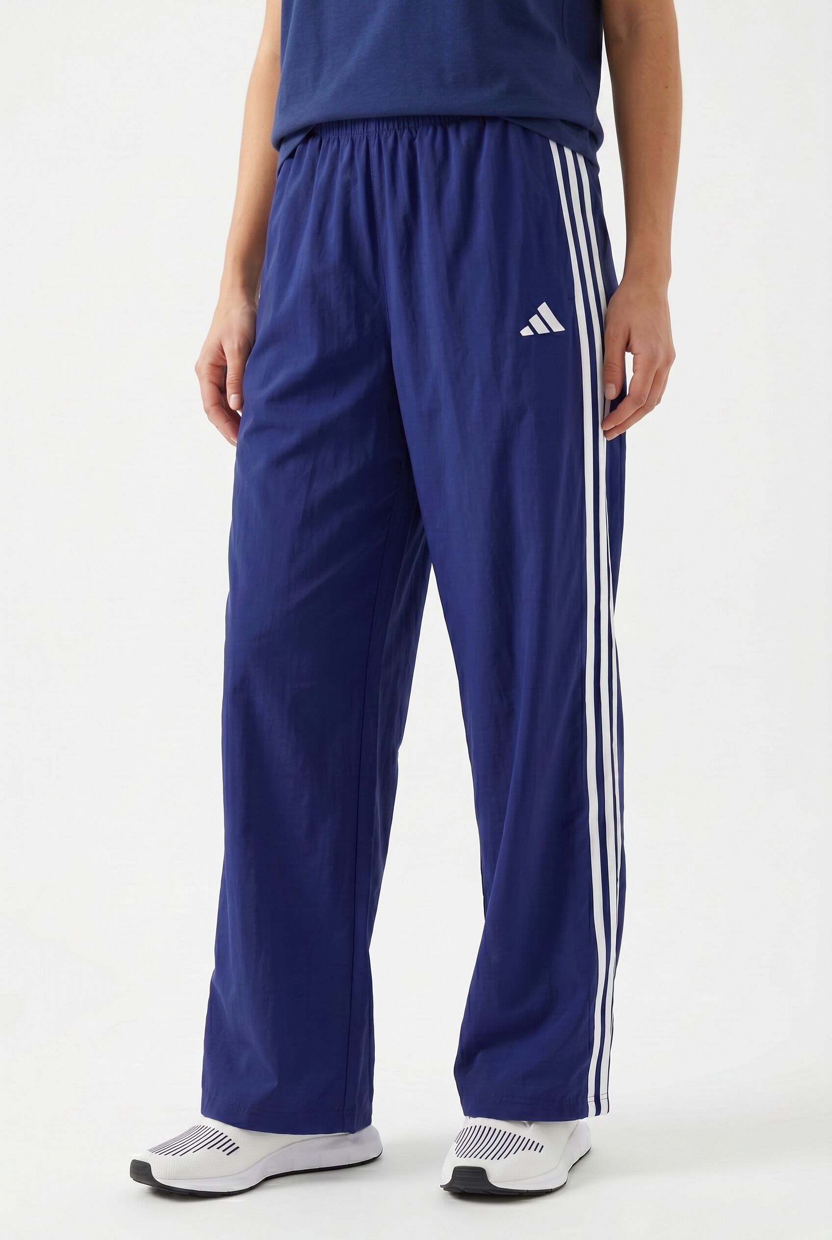 Sporthose ADIDAS SPORTSWEAR "ESSENTIALS 3-STREIFEN LIFESTYLE WOVEN PARACHUTE", Damen, Gr. XL, N-Gr, blau (dunkelblau, weiß, normal, gr.), Obermaterial: 100% Polyamid, wide leg, Hosen Sporthose, Fallschirmhose, locker geschnitten, mit weitem Bein dunkelbla