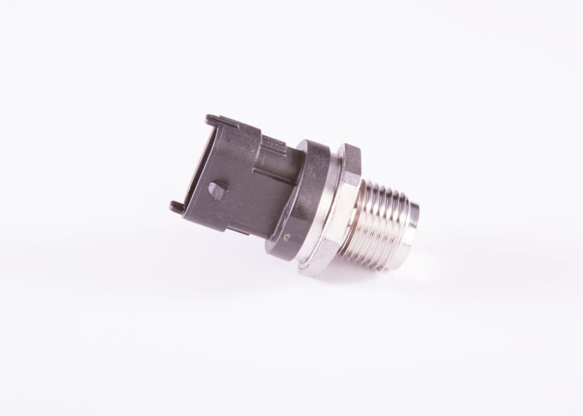 Sensor, Kraftstoffdruck BOSCH 0 281 006 165
