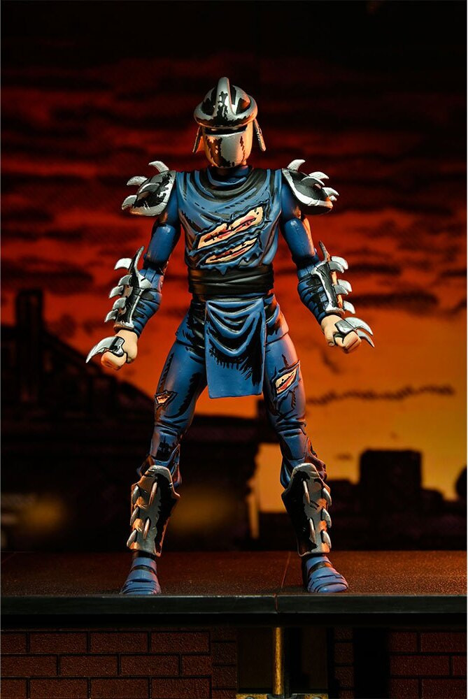 NECA Teenage Mutant Ninja Turtles Mirage Comics Battle Damaged Shredder Actiefiguur, 18 cm