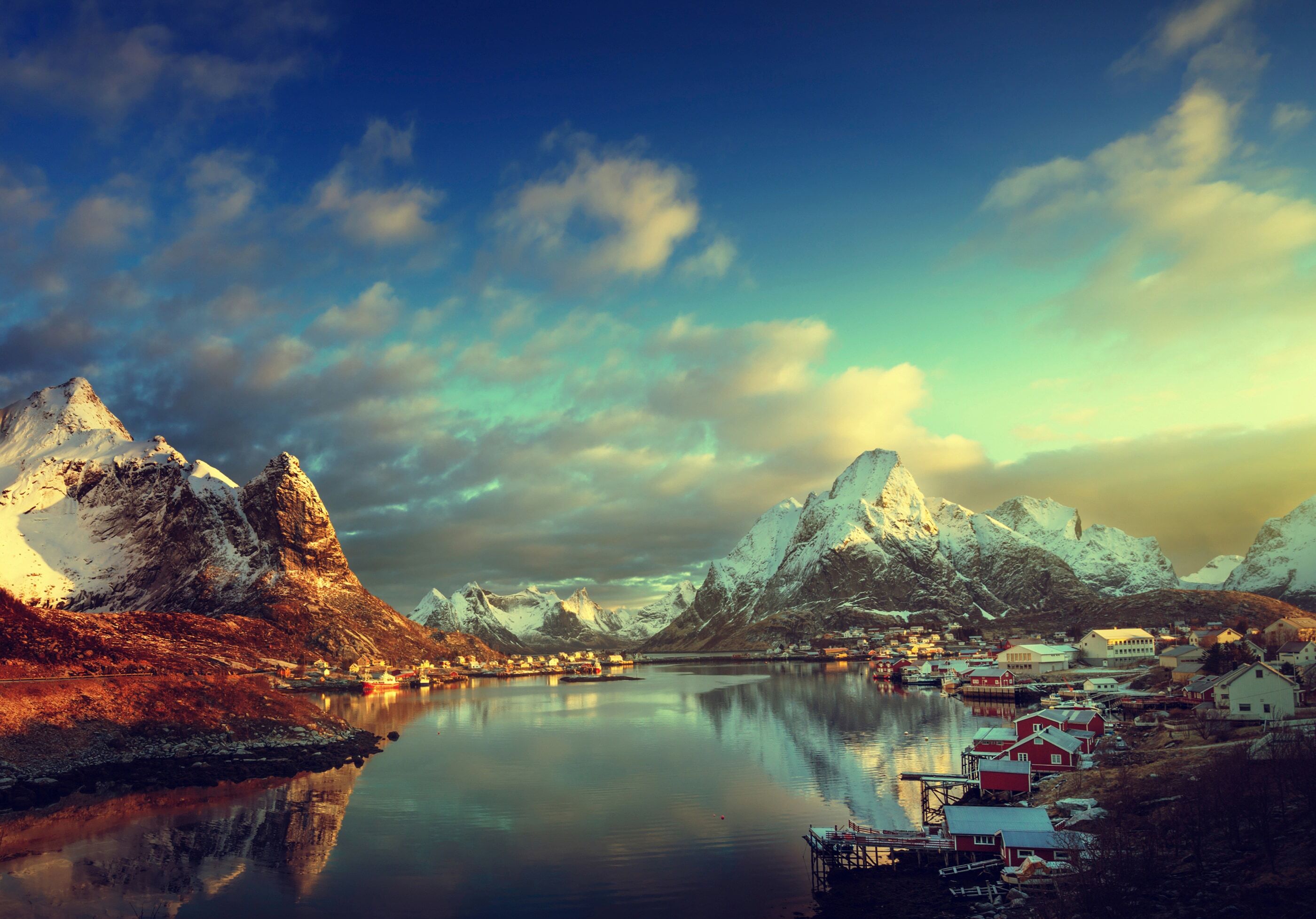 Fototapete PAPERMOON "LOFOTEN-INSELN-SEE GEBIRGE BERGE ALPEN SONNE DORF MEER", bunt, B:2m L:1,49m, Vlies, Tapeten, Fototapete bunt B/L: 2m x 1,49m, Bahnen: 4 Stk.