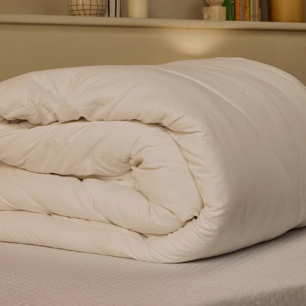 Emma Spring & Autumn Cloud Duvet White Double