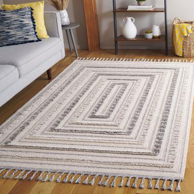 SAFAVIEH Chloe Shigeta Rug