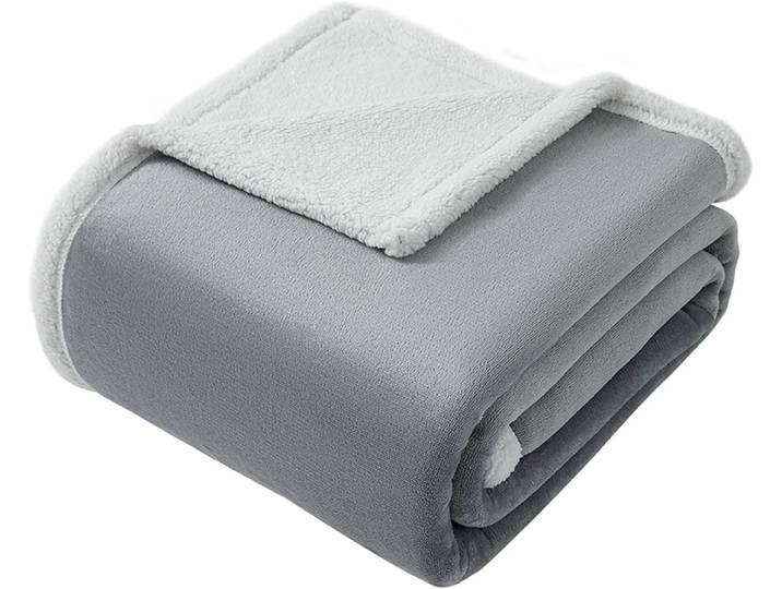 Wohndecke GOODPRODUCT Sennu, Kuscheldecke, Teddy, erstklassige Tagesdecke , grau, B:150cm L:200cm, Polyester, Wohndecken, Wohndecke, 420g/m², flauschige, Wohndecke mit Teddyoptik, Tagesdecke