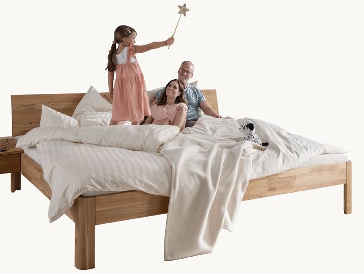 Familienbett Migla - Wildeiche geölt - 240x200 cm - eckig - ohne