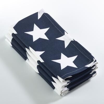 Saro Lifestyle Americana Star Napkin (Set of 4) - Patriotic Stars Table Linen for Memorial Day, Fourth of July & Holiday Entertaining