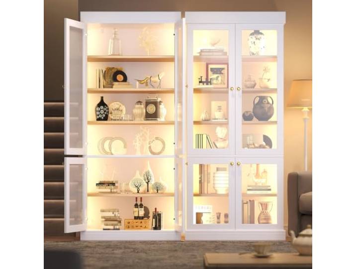 DUlVBPE Moderner Standhochschrank mit integrierter LED-Stimmungsbeleuchtung, Glasvitrine, durchdachter Innenaufteilung und Kippschutz, stabil, sicher und vielseitig für Zuhause,Weiß