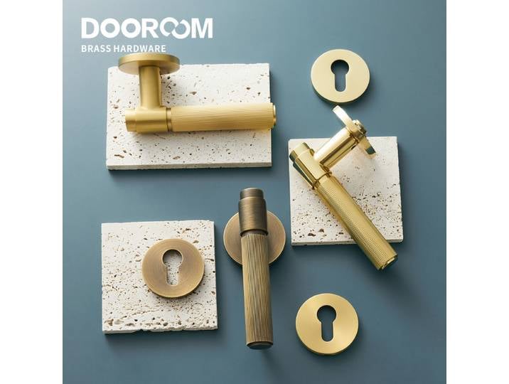 Dooroom-Ensemble de serrures de porte en laiton, bande moderne, or brillant, intérieur de chambre à coucher, double levier de porte en bois, DUNIPrivacy Passage