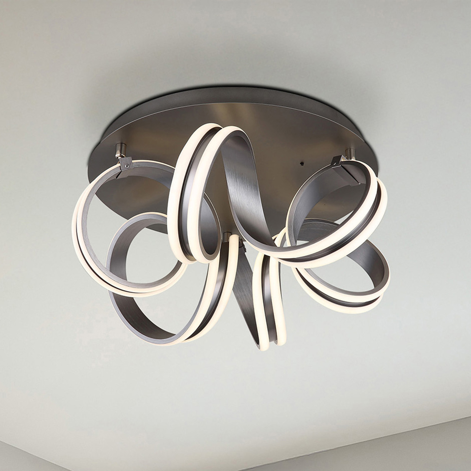 home24 Kuni LED-plafondlamp, zilver/grijs, Ø 54 cm