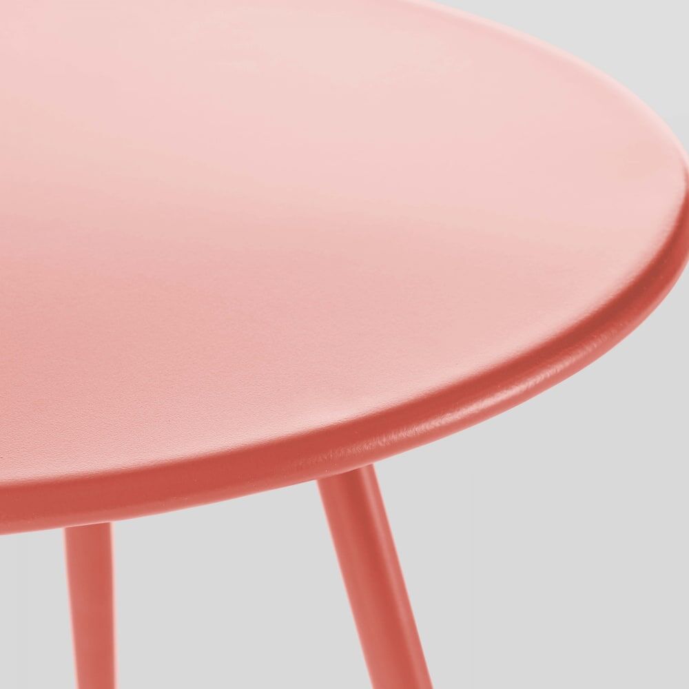 Oviala Table basse ronde en métal argile 50 cm Rose 0x34cm