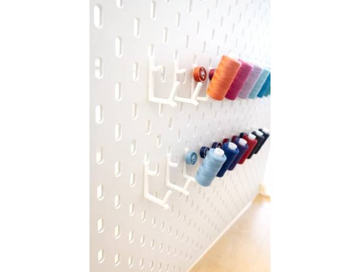 Mivono SKADIS Lot de 20 porte-bobines de fil pour panneau perforé IKEA SKÅDIS - Support de fil à coudre pour bobines et bobines - Accessoires de rangement pour fil à coudre - Blanc