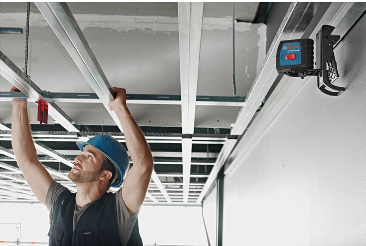 Bosch Professional BM 3 Universalhalterung   für Linienlaser GLL 3-80 CG oder GLL 3-80 C   mit Magnet, Stativgewinde und Feinjustierung   0601015D00)