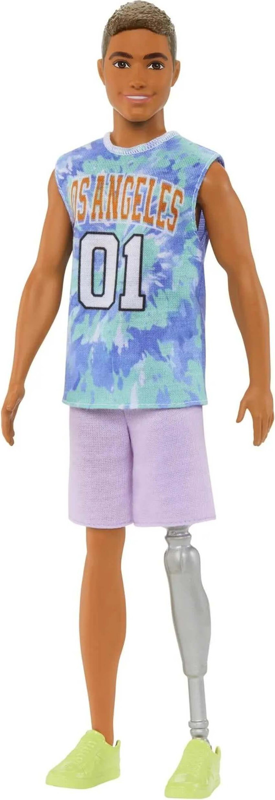Barbie Ken Fashionista pop met sportief Los Angeles-shirt en lichtgroene sneakers