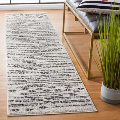 SAFAVIEH Tulum Maxima Moroccan Boho Rug