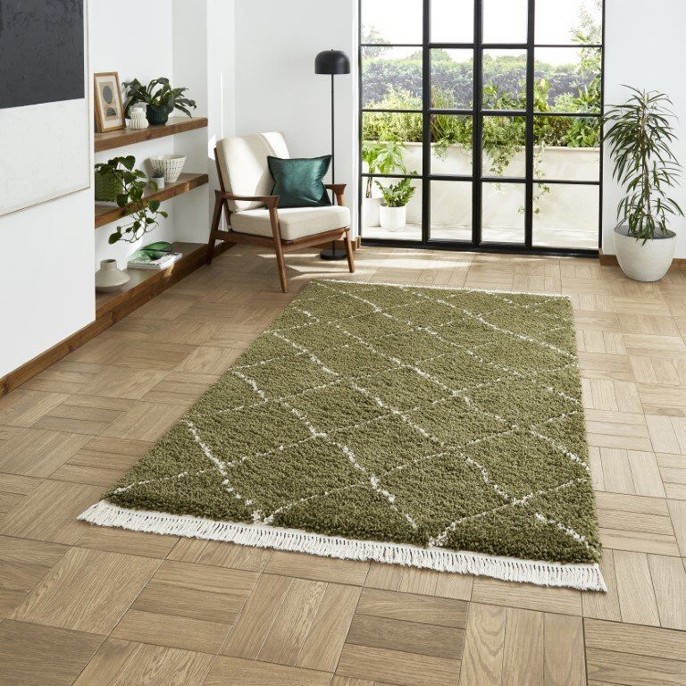 17 Stories Pechler area rug Machine Woven Green Green Rectangle 80 x 150cm