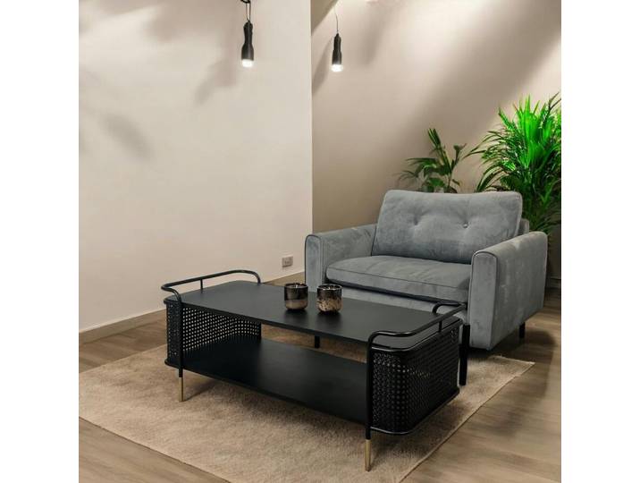 Table basse noire pieds dorés double plateau