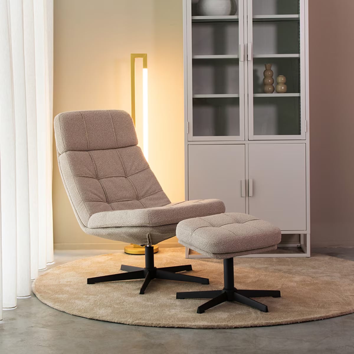 LABEL51 Alvar Fauteuil met hocker, Bouclé, Naturel