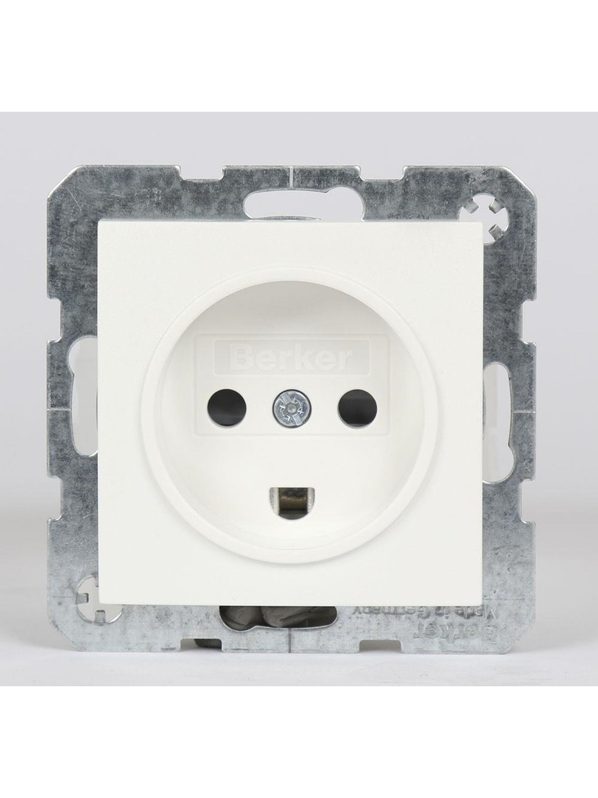 Berker Socket outlet danish version s/b polar white