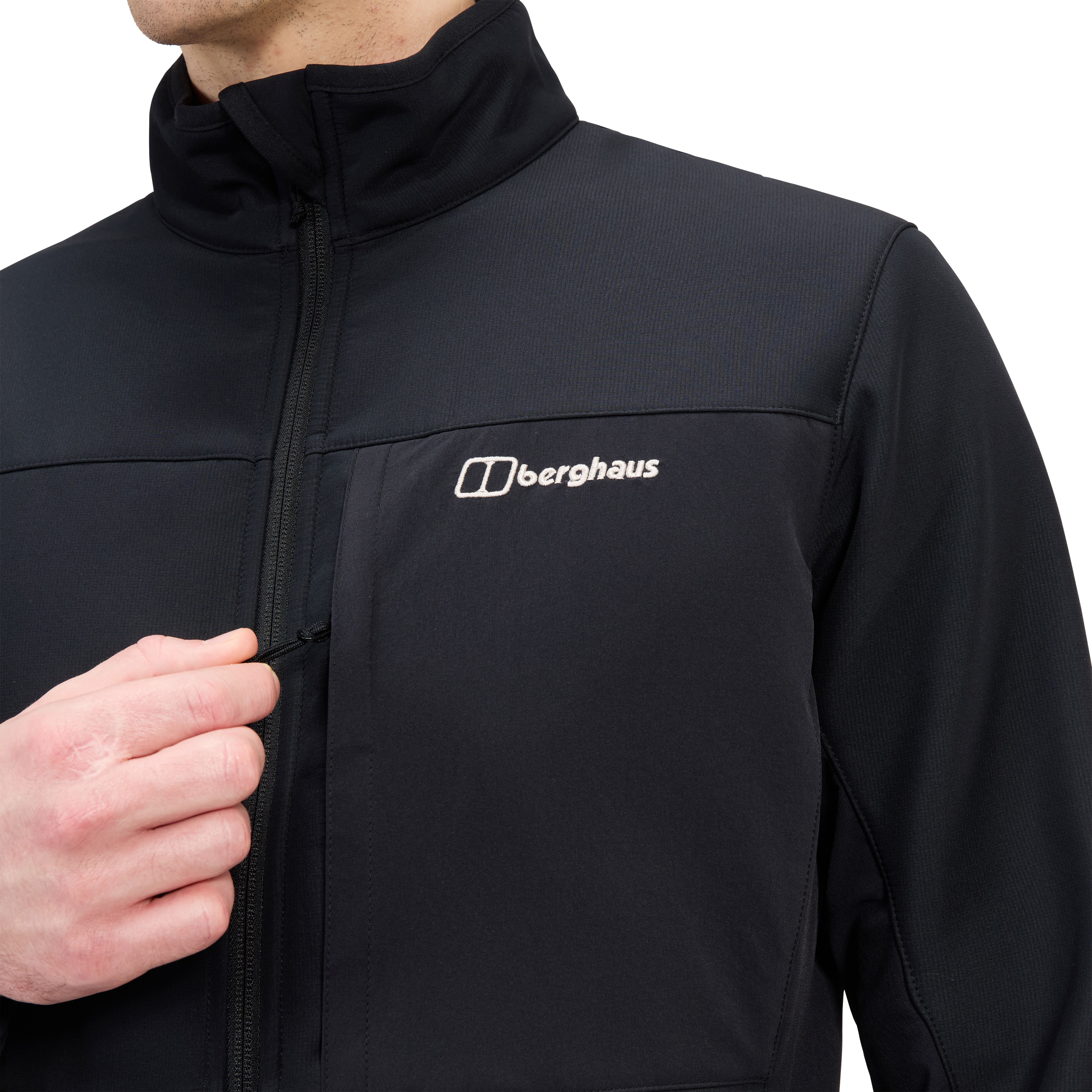 Softshelljacke BERGHAUS "M GHLAS 3.0 SOFTSHELL JKT", Herren, Gr. 3XL, schwarz (jet schwarz), Obermaterial: 100% Polyester, Jacken Softshelljacke, mit zahlreichen Taschen, aus dehnbarem Polyester, optimierte Passform jet schwarz 3XL
