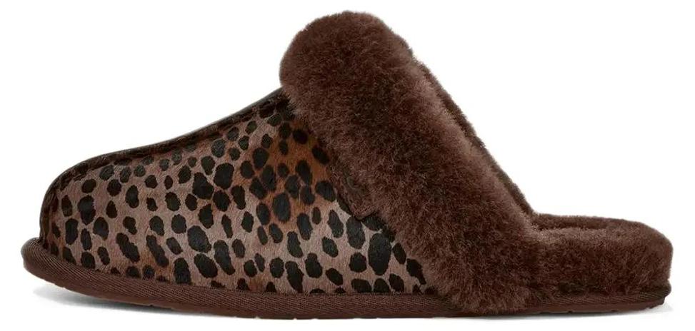 UGG Scuffette Caspian Damen Hausschuhe Sheepskin Suede Braun 38 EU