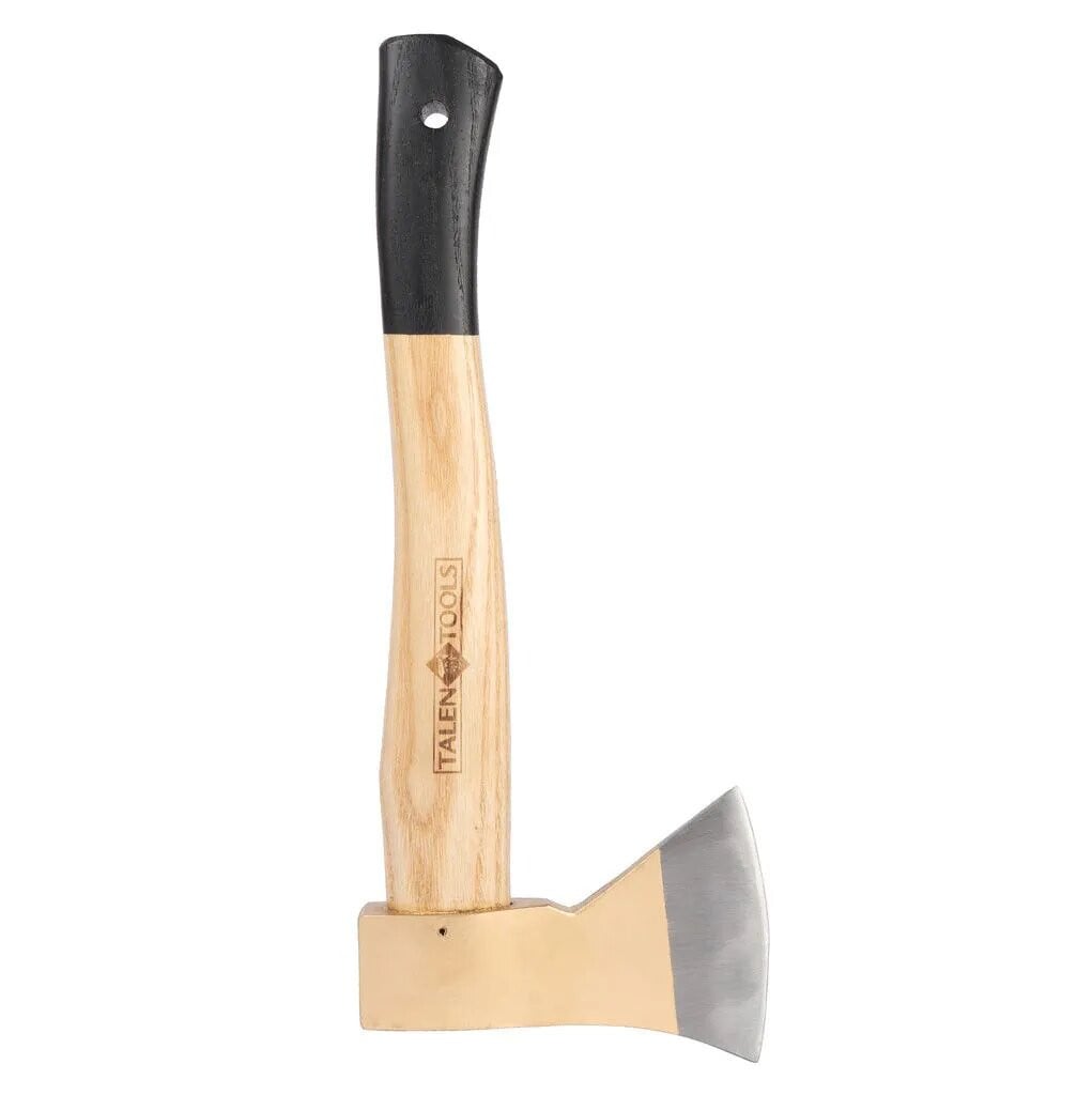 Talen tools Handbijl 600 gram met houten handvat en gegalvaniseerd stalen kop
