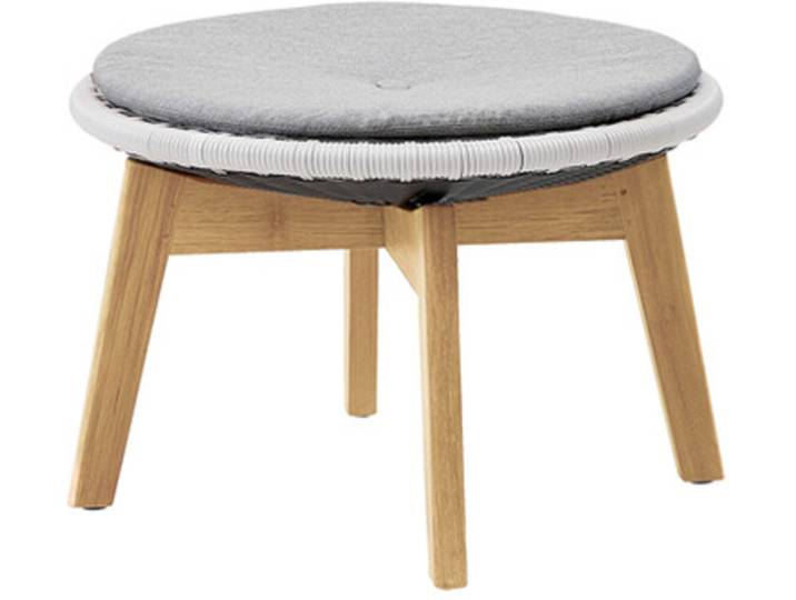 Schemel Peacock Cane-line braun, Designer Johannes Foersom & Peter Hiort-Lorenzen, 60x40x60 cm