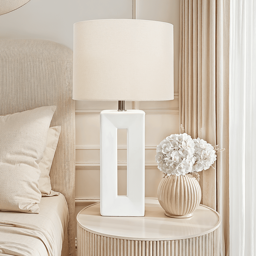 Kimia White Ceramic Table Lamp