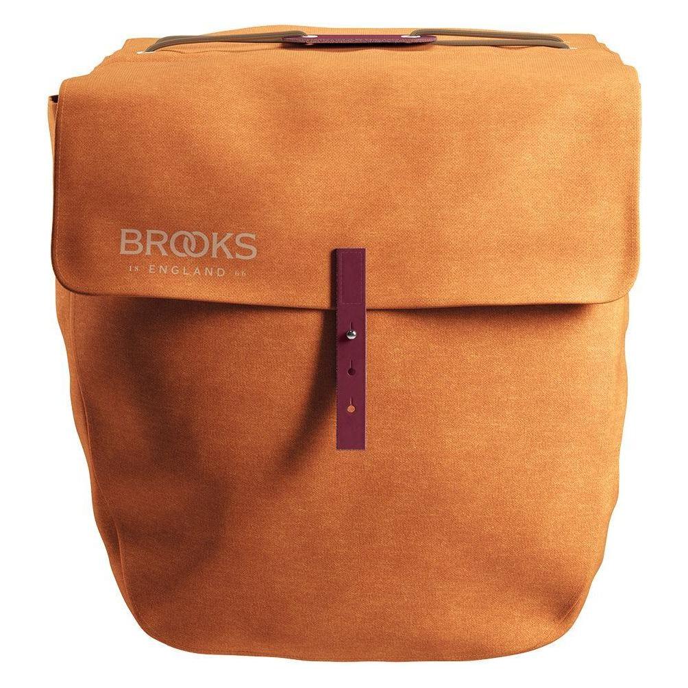 Brooks Running Brooks Bricklane Roll Up Taschen, goosebeack/maroon, Volumen: 28 Liter pro Tasche (28 l, Gepäckträgertasche) (TlBrooks)