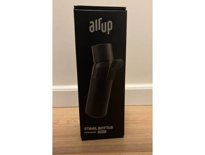 AIR UP Trinkflasche aus Edelstahl Steel Pitch schwarz (480 ml) + 3 zufällige Pods