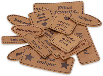 buttinette Label-Set "handmade", in Französisch, in Lederoptik, 3,5 - 7,5 cm, 15 Stück