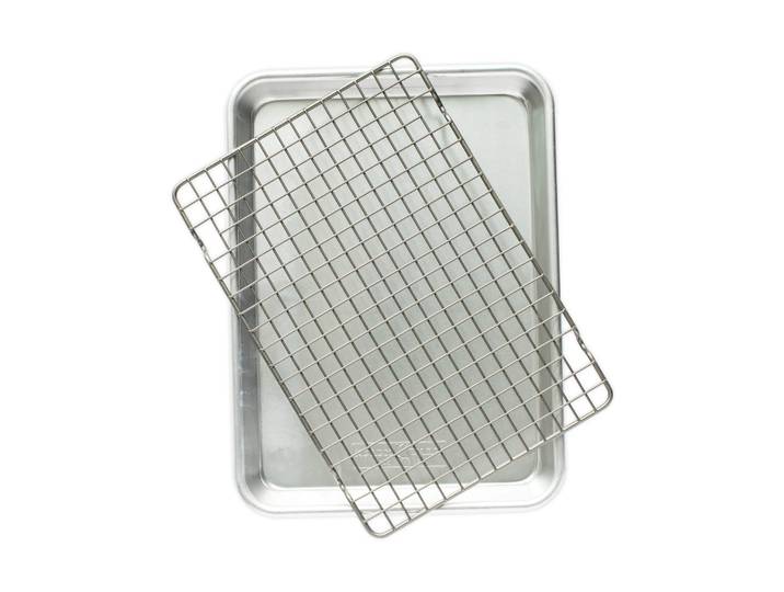 Nordic Ware Naturals quarter sheet bakplaat met rooster Zilverkleurig