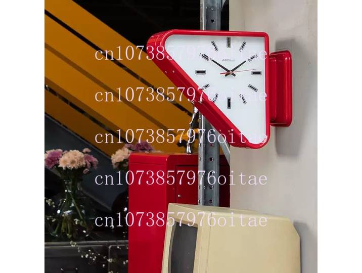 Horloge murale triangulaire double face en métal, horloge murale silencieuse, décoration murale simple