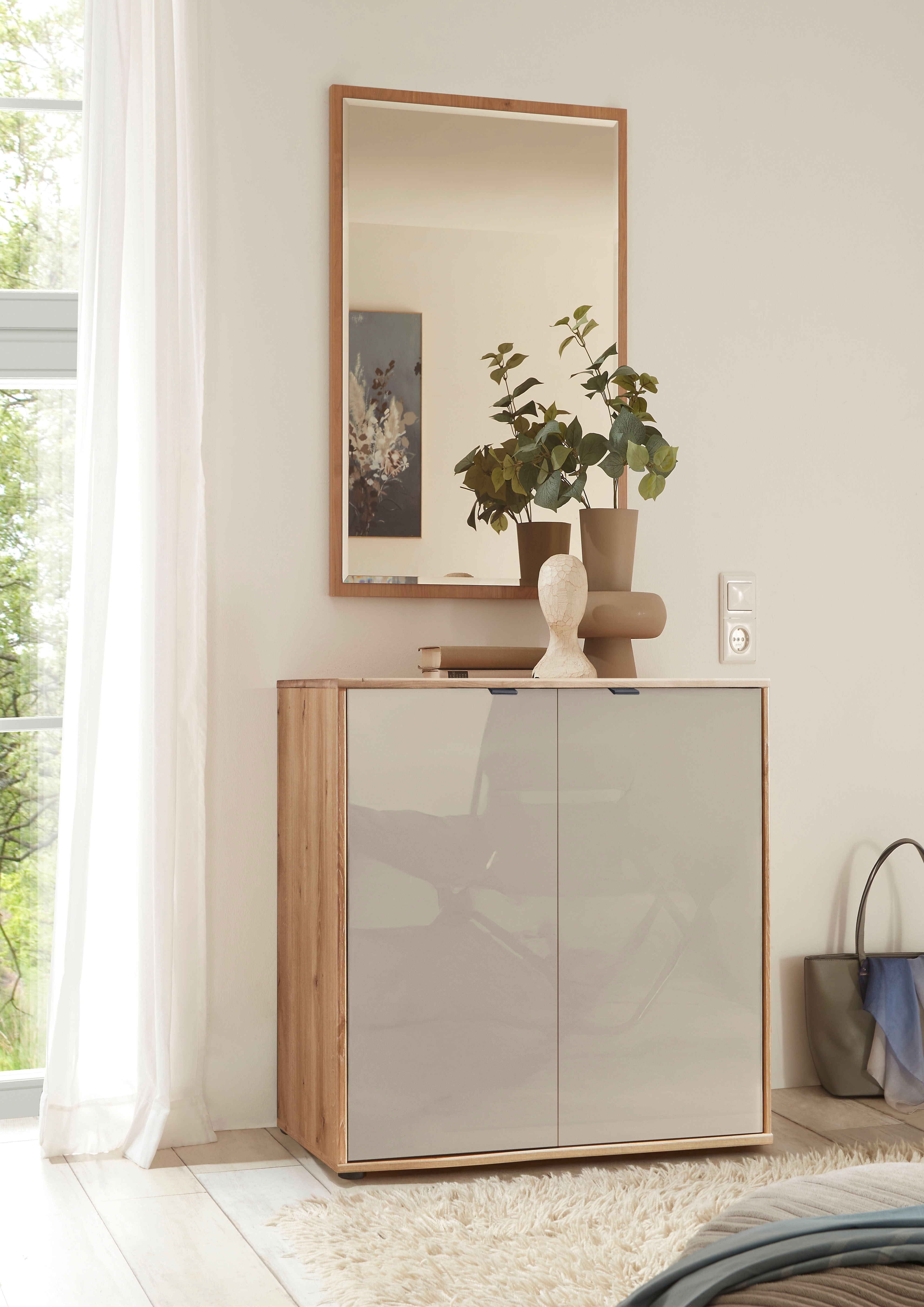 Kommode WIEMANN "Cardiff Sideboard, Wäscheschrank, teilmassiv Bianco-Eiche, 80 cm", beige (braun), Bianco-Eiche,Front Glas Champagner, Eiche, Sideboards, Kommode, verschiedenen Ausführungen, inklusive Einlegeboden braun Bianco-Eiche,Front Glas Champagner,
