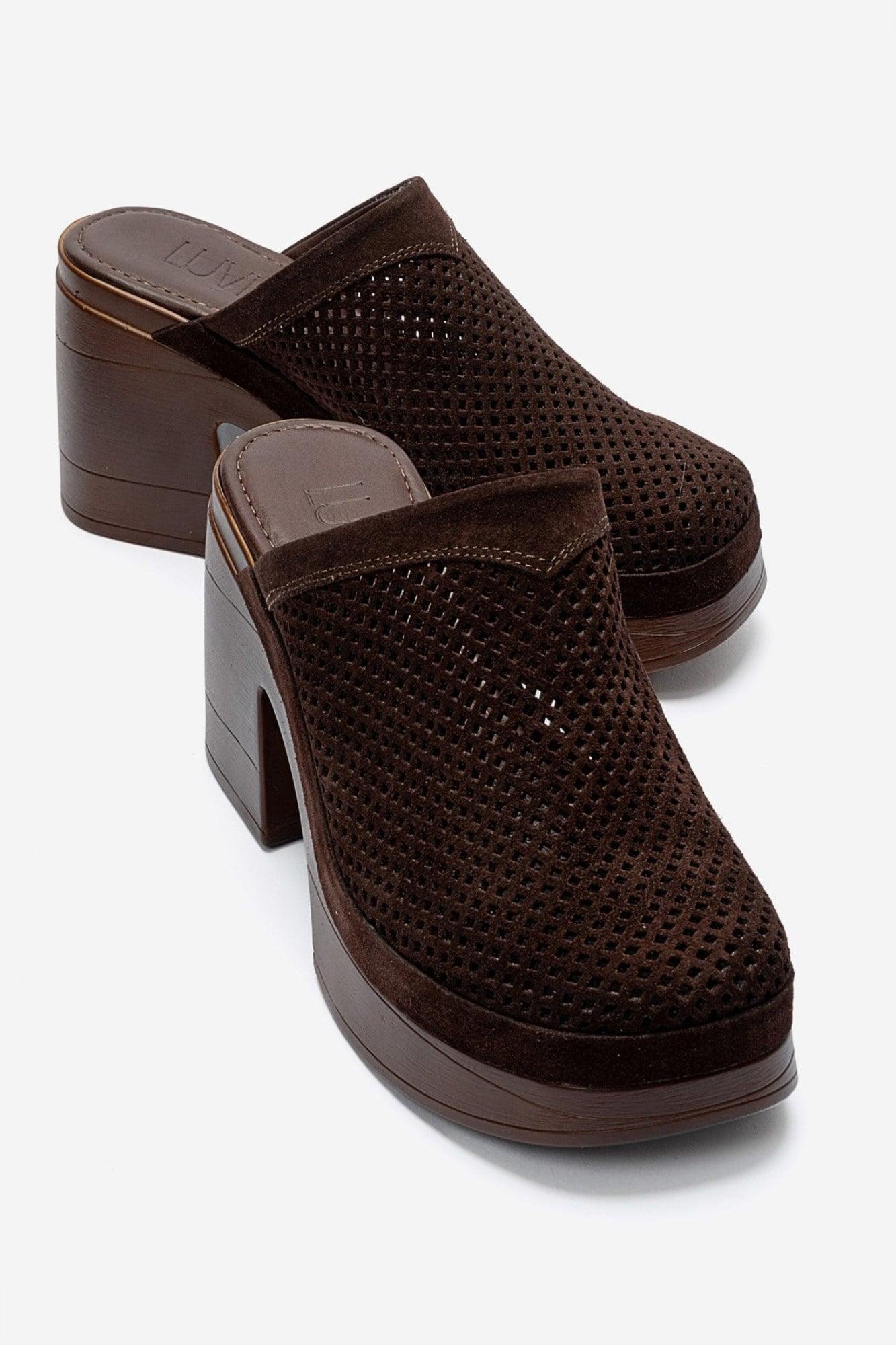 Dejas Leder-Sandale mit Plateausohle und Blockabsatz