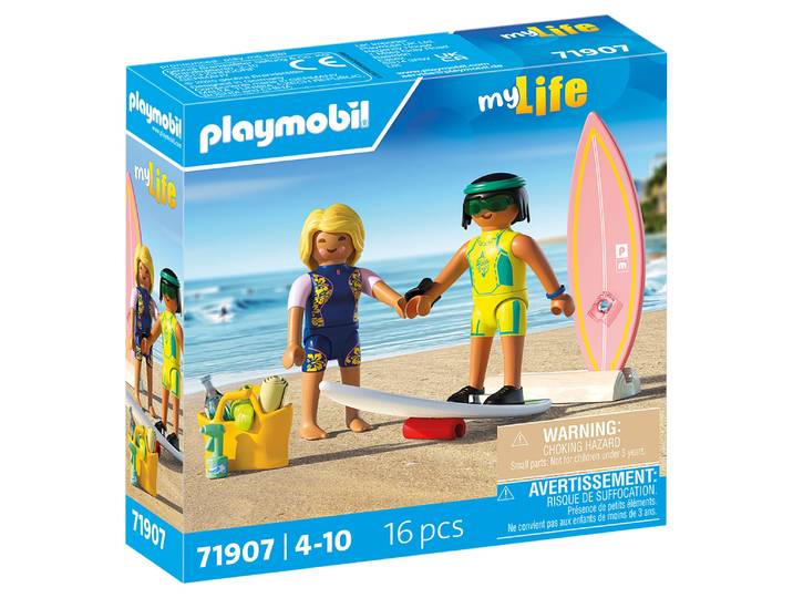Cours de surf à la plage, 2 personnages