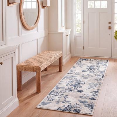 SAFAVIEH Utopia Kariena Modern & Contemporary Polyester Rug